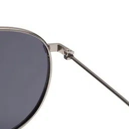 HASHTAG EYEWEAR Unisex Oval Sunglasses with Polarised and UV Protected Lens image 2