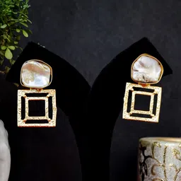 GMM Luxe Geometric Drop Earrings-picture-20