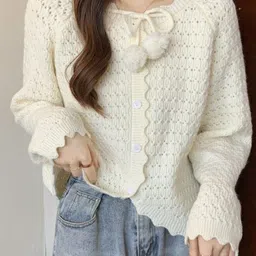 StyleCast Women-picture-23
