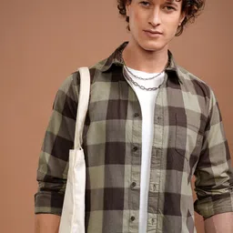 HIGHLANDER Men Spread Collar Buffalo Checked Cotton Casual Shirt-picture-40