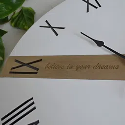 QEZNEF White Solid Traditional Wall Clock image 2