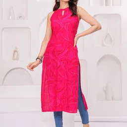 Meeranshi Women Abstract Printed Foil Print Daily Straight Kurta image 3