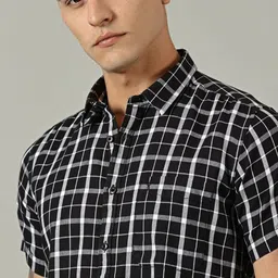 TRIGGER Men Slim Fit Windowpane Checks Checked Casual Shirt image 2