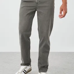 Styli Men Relaxed Fit Mid-Rise Stretchable Jeans-image-48