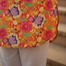 THE FAB FACTORY Floral Print Mandarin Collar Cotton Top image 4