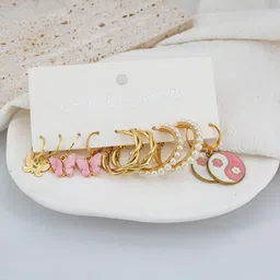atraer HOUSEOFTRENDZZ Contemporary Studs Earrings-picture-33