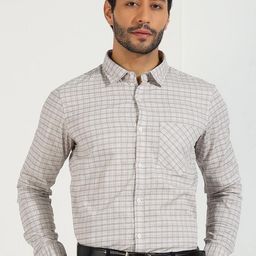 INVICTUS Classic Checked Spread Collar Pure Cotton Formal Shirt-picture-4