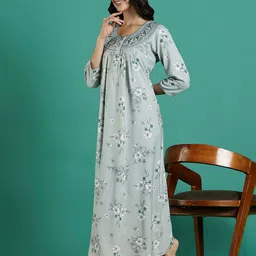 9shines Label Embroidered Maxi Nightdress image 3