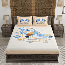 CLOTHOLOGY Cream-Coloured & Blue Printed 180TC Cotton King Bedsheet Set 2.75 m x 2.25 m image 3