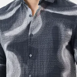 Snitch Men Slim Fit Abstract Printed Spread Collar Casual Shirt image 5