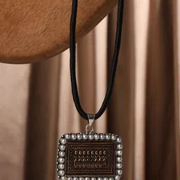 VENI 92.5 Silver-Plated Stone Studded & Beaded Oxidised Tribal Pendant With Chain-picture-18