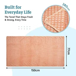 Kuber Industries Gold-Toned & White 6 Pieces Printed Microfiber 280 GSM Bath Towels image 5