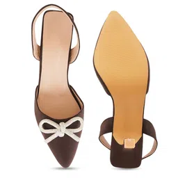 Froh Feet Kitten Pumps with Bows image 4