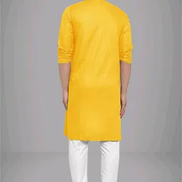 zedin Men Cotton Blend Kurta Pyjama Set image 2