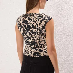 Trendyol Women Animal Print Top image 4