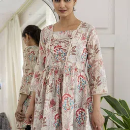 Nayo Floral Print Cotton Top-image-0