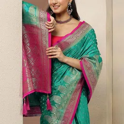 Libas Paisley Zari Silk Blend Handloom Saree-picture-33