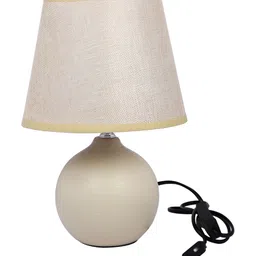 TAYHAA Gold-Toned & Off White Ceramic Contemporary Frusturical Shaped Table Lamp image 4