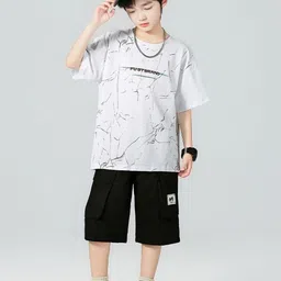 StyleCast x Revolte Boys Pure Cotton T-shirt and Shorts Clothing Set image 4