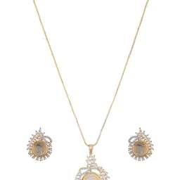 Saraf RS Jewellery American Dimond Studded Jewellery Set image 5