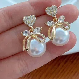 TheVineGirl Gold Plated Pearls Beaded Heart Shaped Drop Earrings image 3