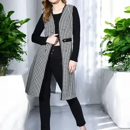 SFOTY Checked V-Neck Longline Button Shrug-picture-37