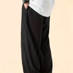 GROOFINGS Men Relaxed Easy Wash Trousers image 3