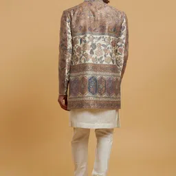 Twamev Self-Designed Mandarin Collar SherwaniSet image 5