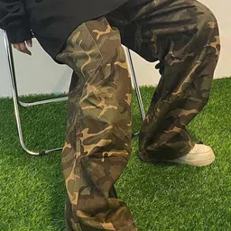 StyleCast Men Relaxed Fit Camouflage Cargos image 3