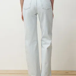 Trendyol Women Clean Look Heavy Fade Jeans image 2