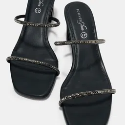 Forever Glam by Pantaloons PU Ethnic Block Sandals-picture-24