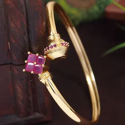 House of Pataudi Women Brass American Diamond Gold-Plated Bangle-Style Bracelet-picture-15