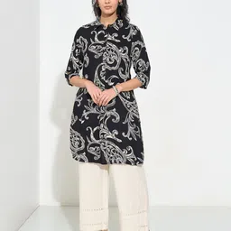 RANGMANCH BY PANTALOONS Quirky Printed Gotta Patti Pathani Kurta image 4