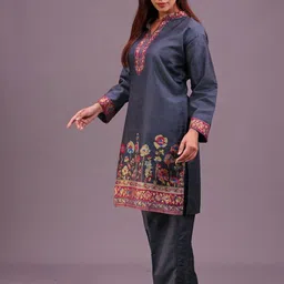 Moda Rapido Printed Mandarin Collar Top With Trousers Co-Ords image 4