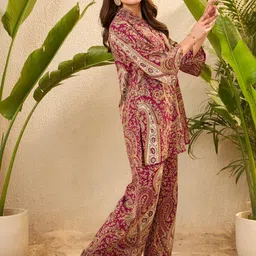 IMANA Pure Cotton Printed V-Neck Top & Trousers Co-Ords Set image 5
