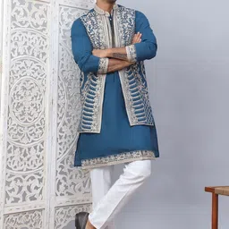 Jompers Men Regular Thread Work Kurta with Trousers image 2