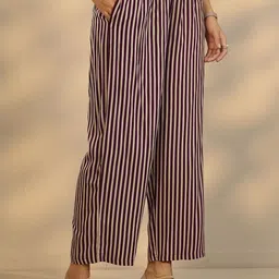 Libas Floral Printed Mandarin Collar Straight Kurta With Palazzos image 2