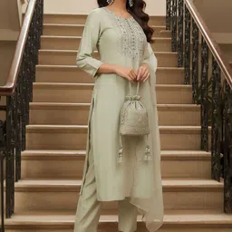 NAVYAAZRI Women Ethnic Motifs Embroidered Regular Thread Work Kurta with Trousers & With Dupatta image 3