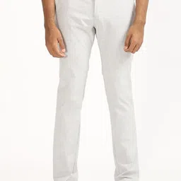 Indian Terrain Men Urban Tapered Fit Regular Trousers-picture-33