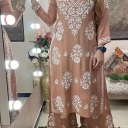 Alisha Pretty Women Kurta Sets-picture-31