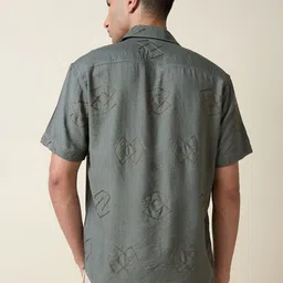 Thomas Scott Men Premium Fit Spread Collar Textured Casual Shirt image 4