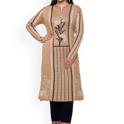 WOOL 4U Floral Printed Notch Neck Straight Kurta With Trousers-picture-15