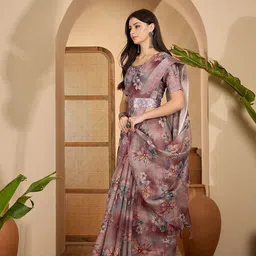 Sangria Floral Digital Printed Zari Border Saree With Belt & Unstitched Blouse image 4