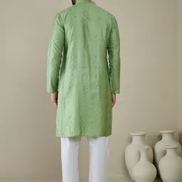 Anouk Men Ethnic Motifs Embroidered Thread Work Kurta image 5