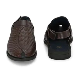 House of Pataudi Men Ultra-Lightweight & Flexible Shoe-Style Sandals image 3