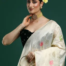 Mitera Floral Zari Chanderi Saree image 4