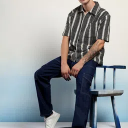 Kotty Men Monochrome Striped Cotton Shirt-image-68
