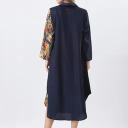 Qurvii Colourblocked Crepe Shirt Midi Dress image 2