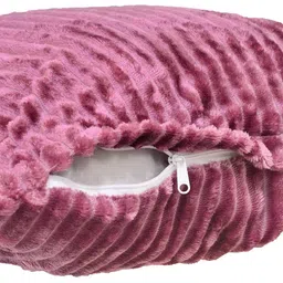 Arrabi Pink 2 Pieces Woollen Square Cushion Covers image 2