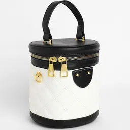 HAUTE SAUCE by Campus Sutra Colourblocked Leather Bucket Sling Bag with Tasselled image 3